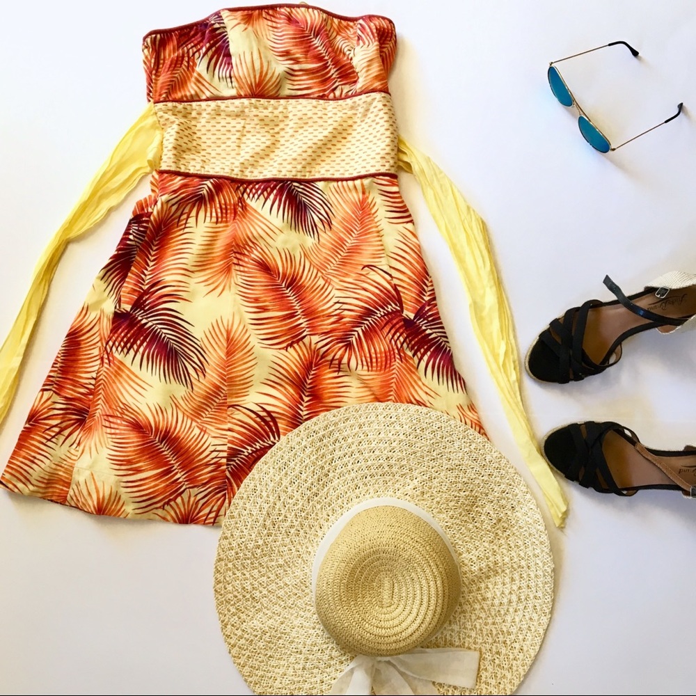 Free People • ✨HOST PICK✨ strapless tropical palm